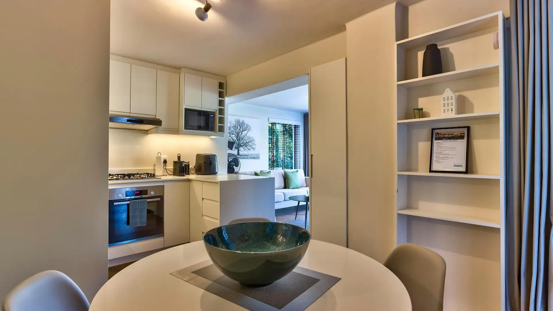 Spectacular 1 Bed Apartment Cape Town